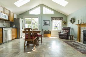 Property listing for 55 Chatham St., Hamilton, Ontario