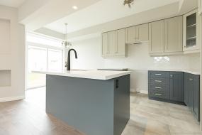 Property listing for 138 Dunrobin Lane, Grimsby, ON