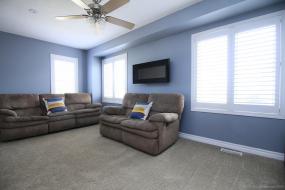 Property listing for #4-7 Sirente Dr., Hamilton, ON