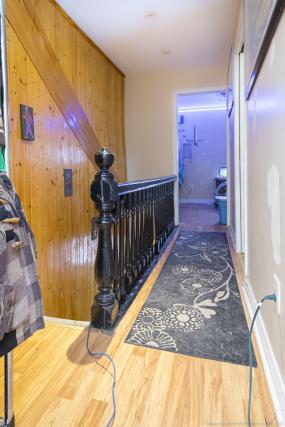 Property listing for 7 Madison Ave., Hamilton, ON