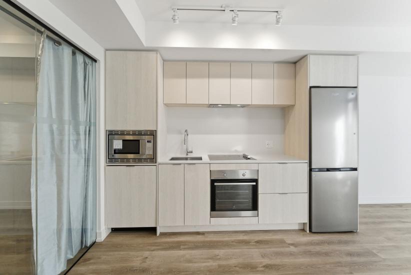 Property listing for #606-1 Jarvis St., Hamilton, ON