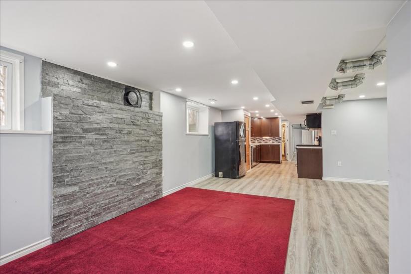 Property listing for L-1566 Caistorville Rd., Caistor Centre, ON