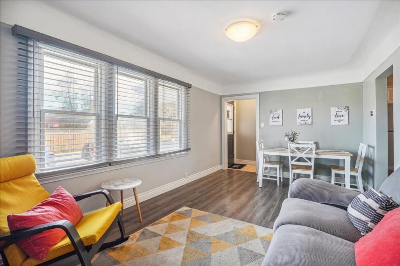 Property listing for 733 Dunn Ave., Hamilton, ON