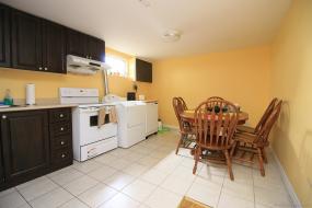 Property listing for 15 Hollywood St. S., Hamilton, ON