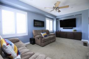 Property listing for #4-7 Sirente Dr., Hamilton, ON