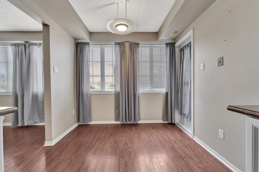 Property listing for #101-500 Silverbirch Blvd., Mount Hope, ON