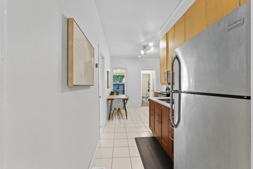 Property listing for 13 Bruce St., Hamilton, ON