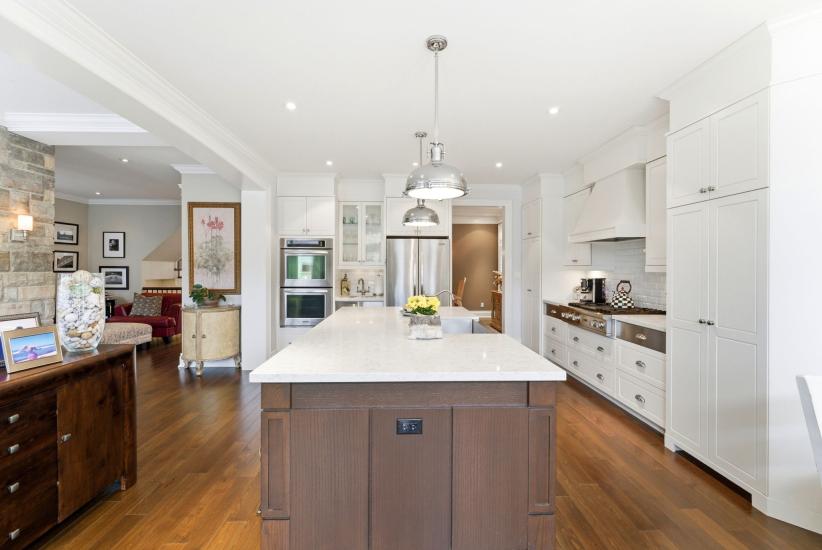 Property listing for 67 Alma St., Dundas, ON