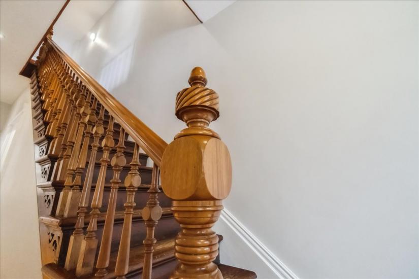 Property listing for 179 Hess St. S., Hamilton, ON