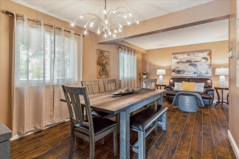 Property listing for 75 Claudette Gate, Hamilton, ON