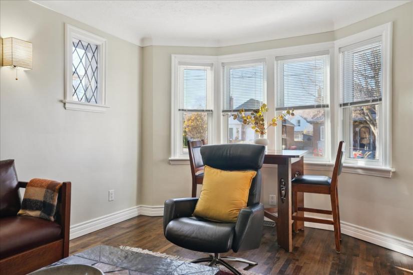 Property listing for 56 Uplands Ave., Hamilton, ON