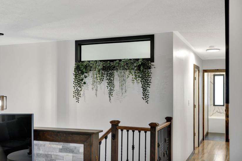 Property listing for 95 Heatherdale Place, Hamilton, ON