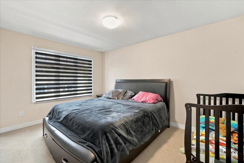 Property listing for 125 Sunflower Pl., Welland, ON