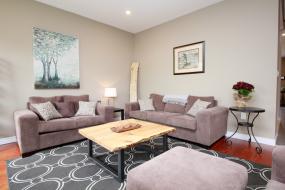 Property listing for 155 Garinger Cres., Hamilton, ON