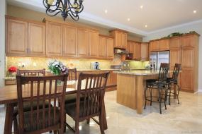 Property listing for 3 Pickard Ave., Ancaster, ON