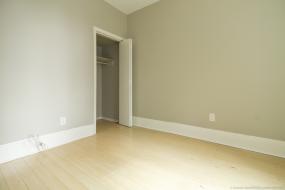 Property listing for 160 Locke St. N., Hamilton, ON