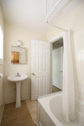 Property listing for 7.5 Madison Ave., Hamilton, Ontario