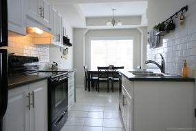 Property listing for #8-11 Stockbridge Gardens, Stoney Creek, ON