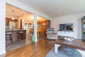 Property listing for 304 Mount Albion Rd., Hamilton, ON