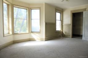 Property listing for 9 Barnesdale Ave. S., Hamilton, ON