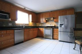 Property listing for 489 Cochrane Rd., Hamilton, ON