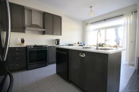 Property listing for 15 Pagebrook Cres., Stoney Creek, Ontario
