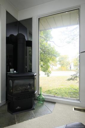 Property listing for 675 Scenic Dr., Hamilton, ON