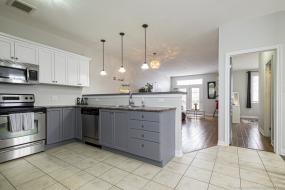 Property listing for 4346 Lindsey Cres., Beamsville, ON