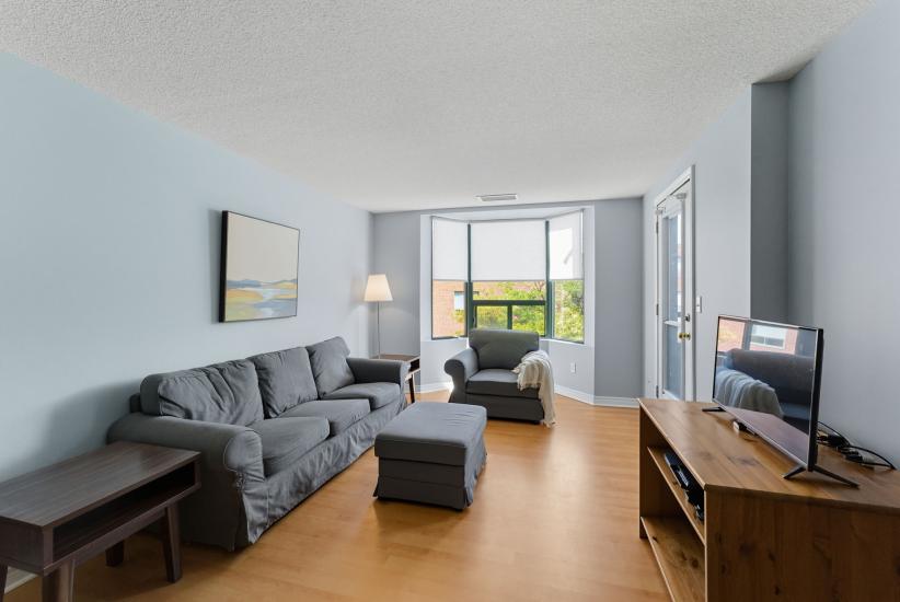Property listing for #306-5 Ogilvie St., Dundas, ON