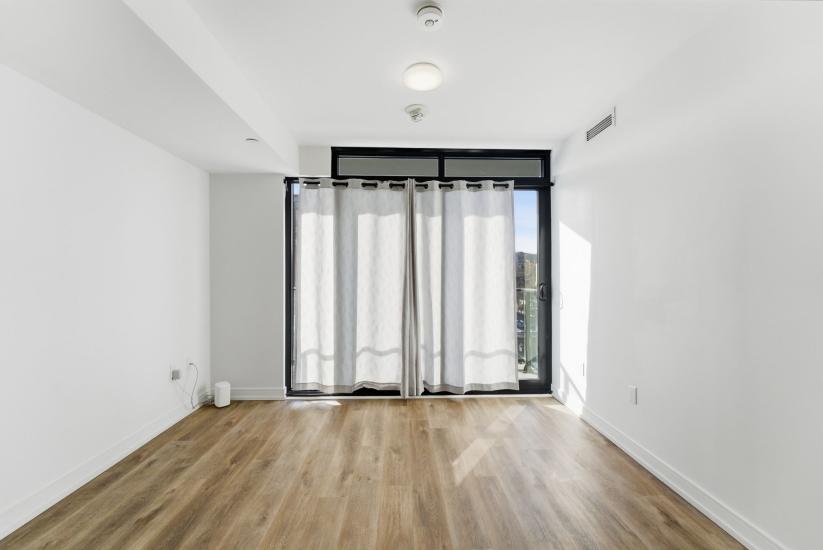 Property listing for #606-1 Jarvis St., Hamilton, ON