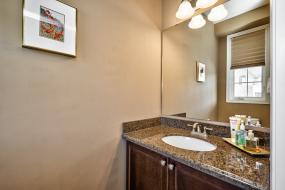 Property listing for 39 Forest Valley Cres., Dundas, ON