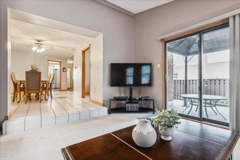 Property listing for 110 Glenashton Dr., Stoney Creek, ON