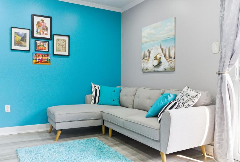 Property listing for #6-1300 Upper Ottawa St., Hamilton, ON