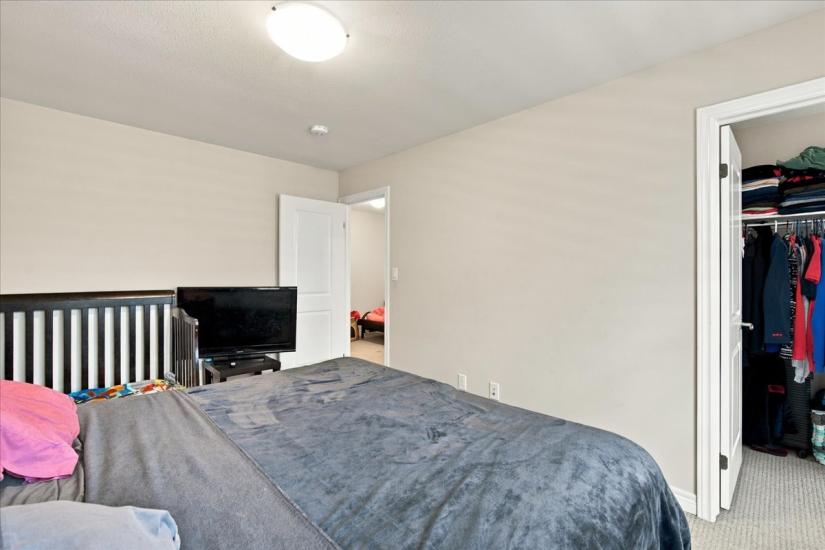 Property listing for 125 Sunflower Pl., Welland, ON