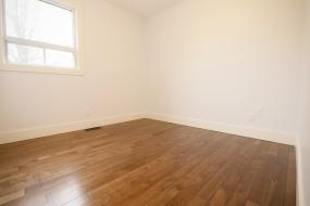Property listing for 69 East 22nd St., Hamilton, ON