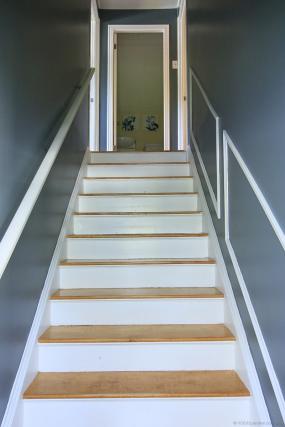 Property listing for 100 Mercer St., Dundas, ON