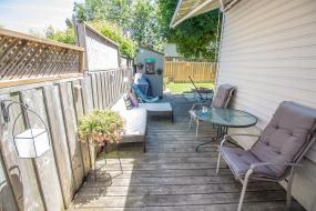 Property listing for 105 Glenhollow Dr., Stoney Creek, ON