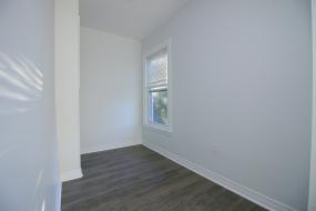 Property listing for 95 Garfield Ave. S., Hamilton, ON
