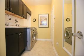 Property listing for 32 Toulon Ave., Ancaster, ON