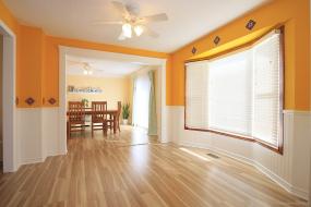 Property listing for 9 Barbara St., Smithville, Ontario