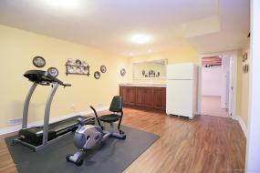 Property listing for #11-10 Greenbrook Dr., Stoney Creek, ON