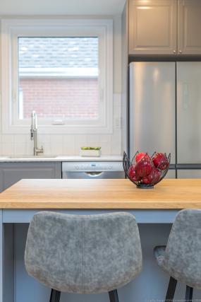 Property listing for 543 Upper Sherman Ave., Hamilton, ON