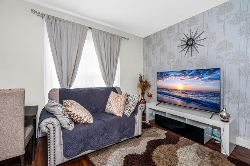 Property listing for 5 Cumberland Ave., Hamilton, ON