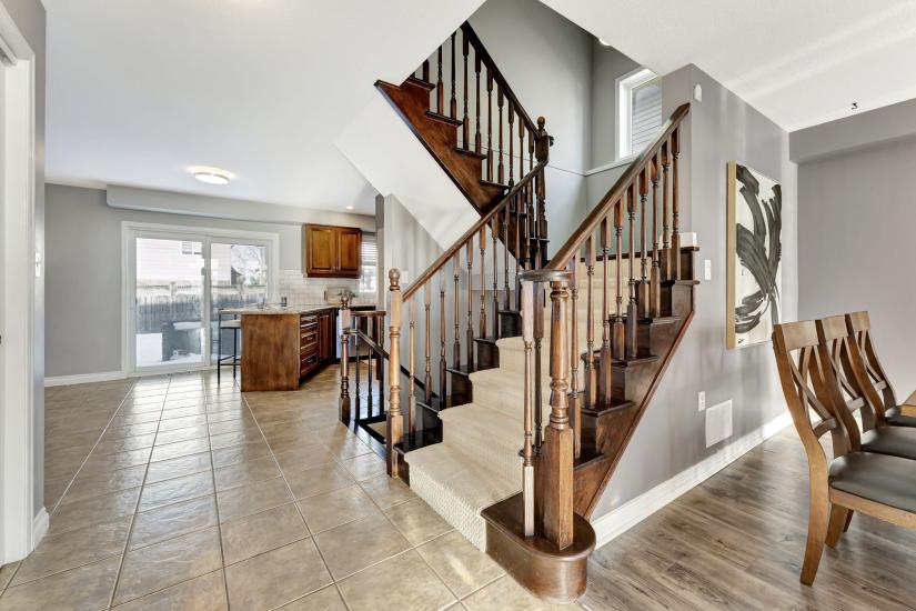 Property listing for 7 Bocelli Cres., Hannon, ON