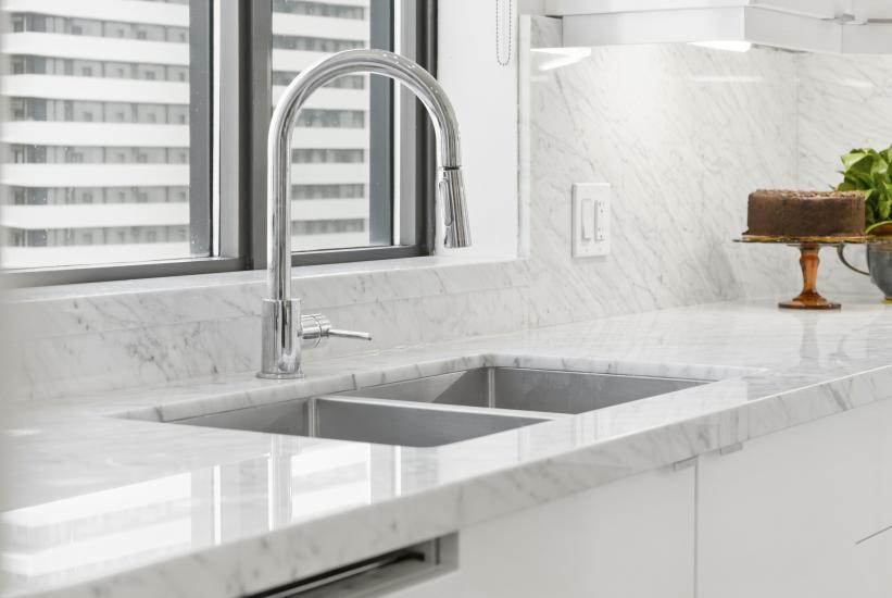 Property listing for #PH4-112 King St. E., Hamilton, ON