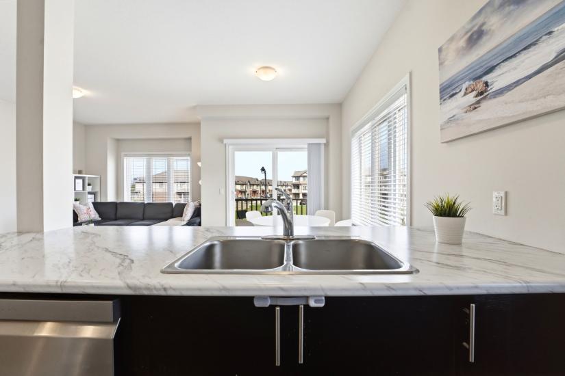 Property listing for #160-77 Diana Ave., Brantford, ON