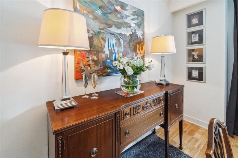 Property listing for 310 Locke St. S., Hamilton, ON