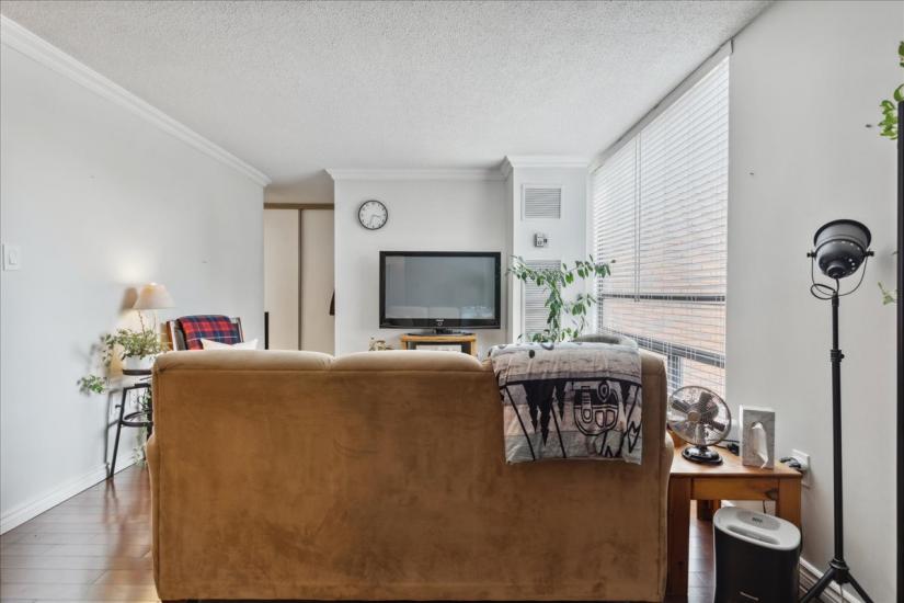 Property listing for #305-222 Jackson St. W., Hamilton, ON