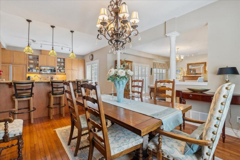 Property listing for #101-100 Beddoe Dr., Hamilton, ON