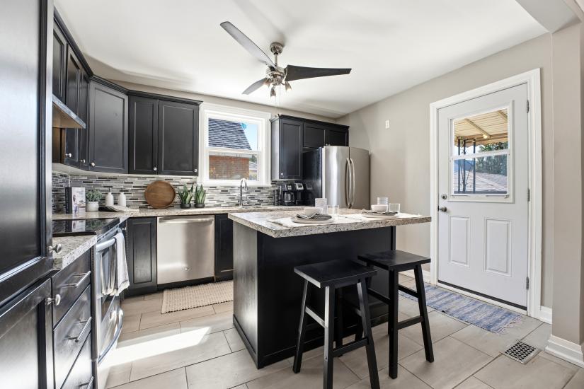 Property listing for 26 Isabel Ave., Hamilton, ON